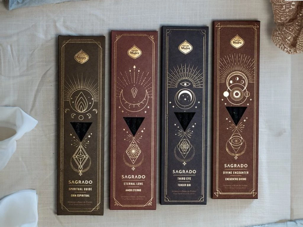 SAHUMERIO SAGRADO X 6 VARILLAS X 1 SAGRADA MADRE